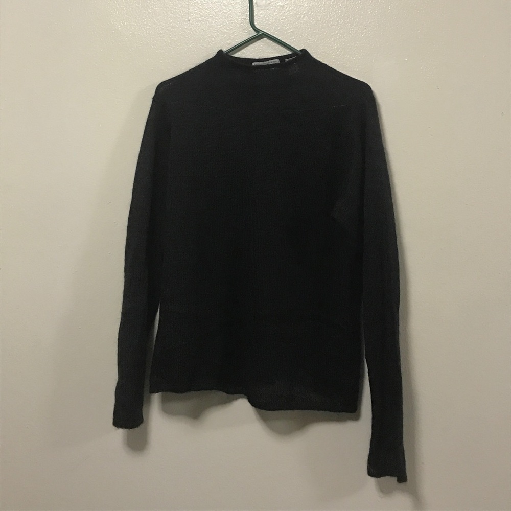 Woman's sweater great condition